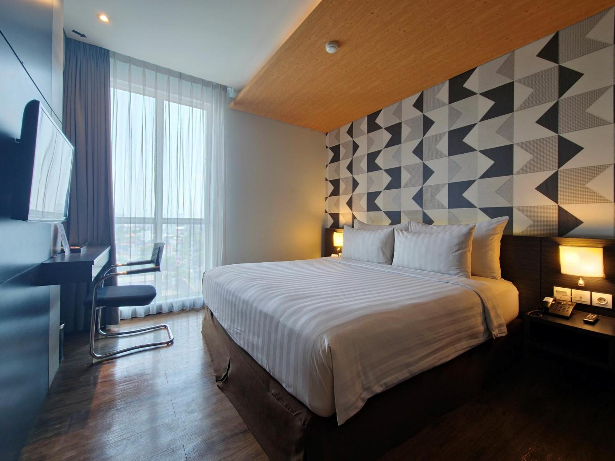 Luminor Hotel Jemursari By Wh With The Best Breakfast In Town And Located Near Surabaya Industrial Estate Rungkut Sier Exterior photo